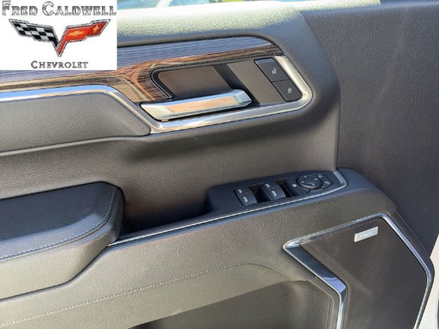 Used 2023 Chevrolet Silverado 1500 RST w/ Convenience Package II AWD/4WD image 28