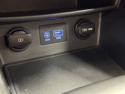 Used 2019 Hyundai Kona SE AWD/4WD image 25