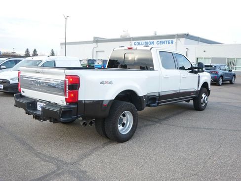 Used 2024 Ford F350 King Ranch image 5