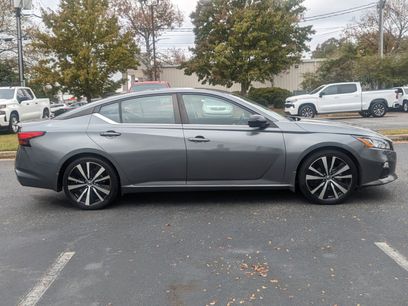 Used 2022 Nissan Altima 2.5 SR