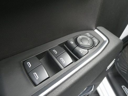 Certified 2024 Chevrolet Silverado 1500 LTZ w/ LTZ Premium Package image 24