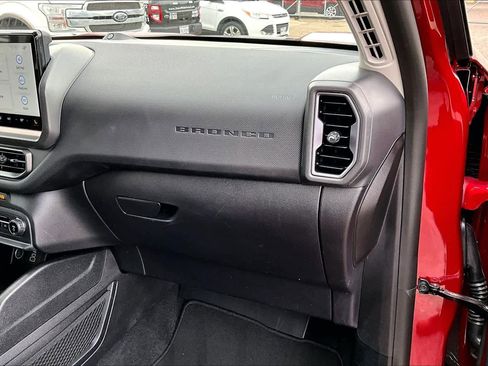 Certified 2025 Ford Bronco Sport Outer Banks w/ Outer Banks Tech Package+ image 19