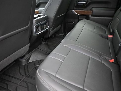 Used 2022 Chevrolet Silverado 3500 High Country w/ LPO, Hitch Package AWD/4WD image 19