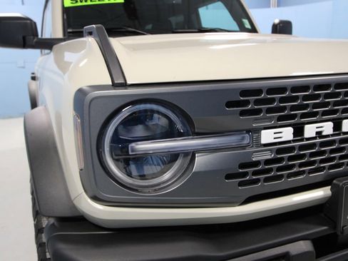 Used 2025 Ford Bronco Badlands AWD/4WD image 35