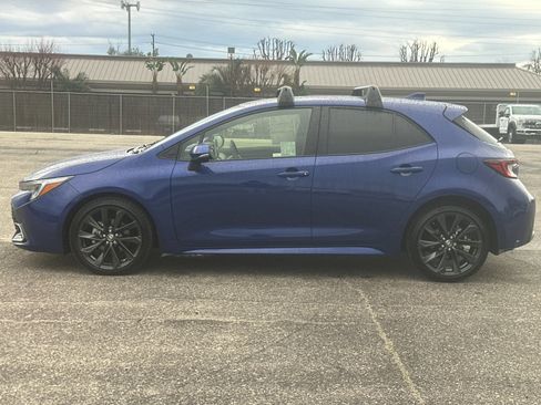 Used 2025 Toyota Corolla XSE image 7