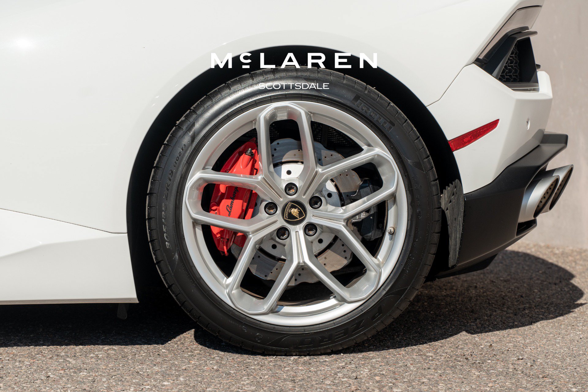 Used 2018 Lamborghini Huracan LP 580-2 RWD image 27