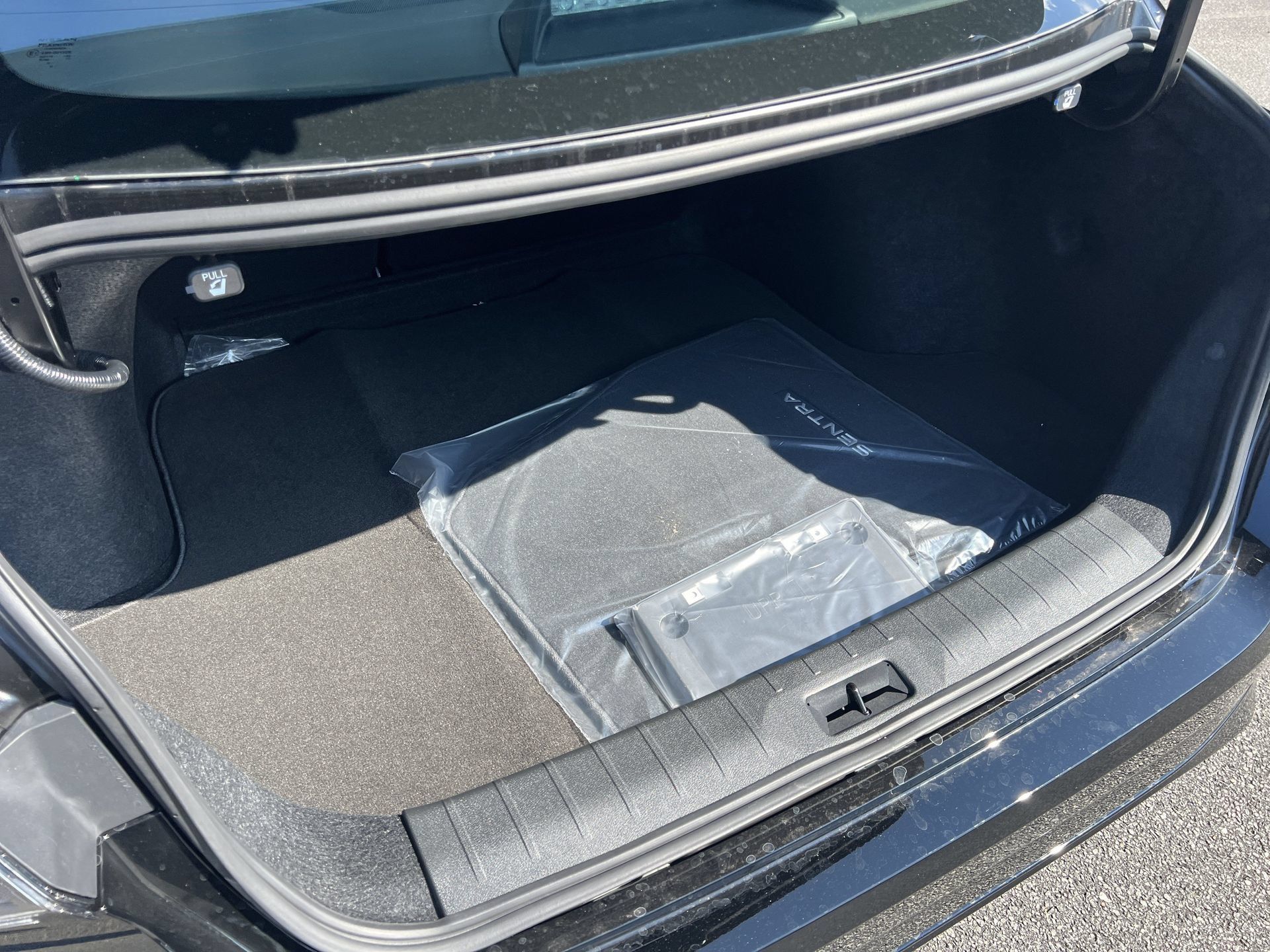 New 2027 Nissan Sentra SR w/ SR Premium Package FWD image 19