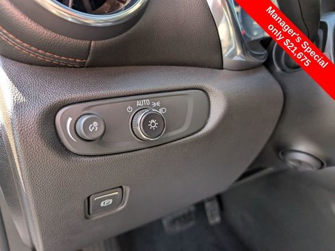 Used 2019 Chevrolet Blazer Premier w/ Sun and Wheels Package image 16