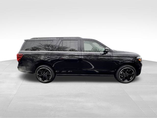 Used 2023 Ford Expedition Max Limited AWD/4WD image 10