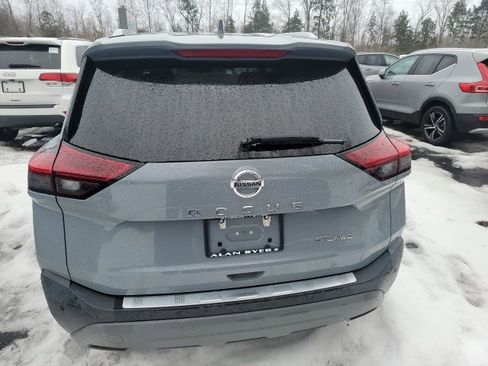 Used 2021 Nissan Rogue SL w/ Premium Package image 4