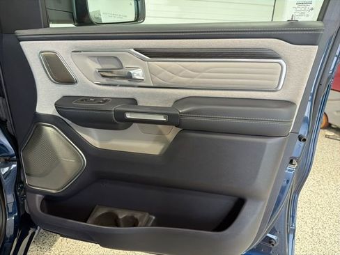 Used 2022 RAM 1500 Limited AWD/4WD image 23