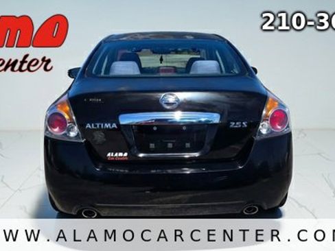 Used 2012 Nissan Altima 2.5 S image 2