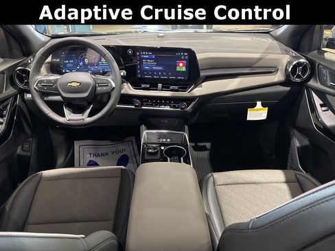 New 2026 Chevrolet Equinox LT w/ Convenience Package II image 2