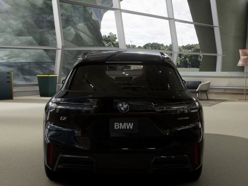 New 2026 BMW iX xDrive60 image 5