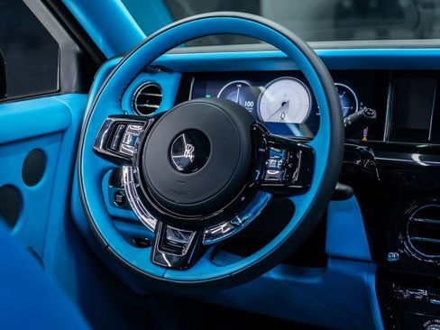 Used 2025 Rolls-Royce Phantom Sedan image 60