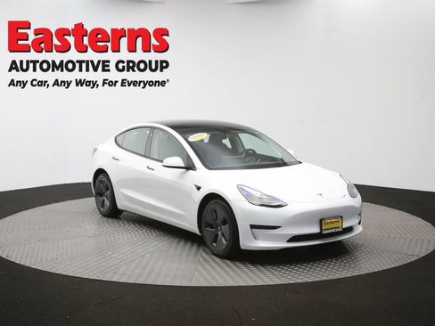 Used 2023 Tesla Model 3 Standard Range RWD image 44