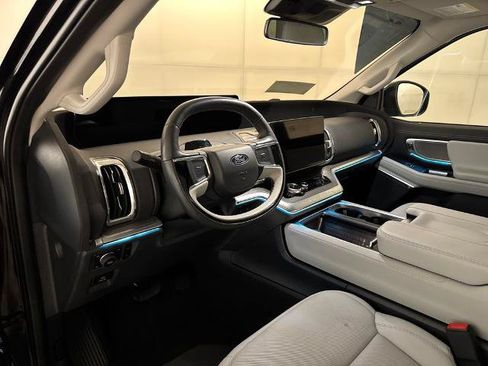 Certified 2025 Ford Expedition Max Platinum AWD/4WD image 4