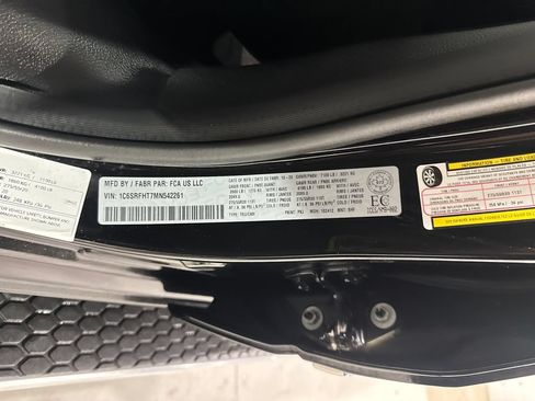 Used 2021 RAM 1500 Limited w/ Advanced Safety Group AWD/4WD image 44