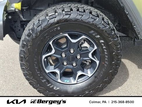 Used 2023 Jeep Wrangler Unlimited Rubicon 4xe image 10