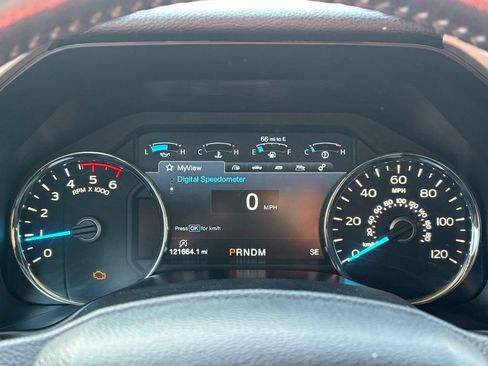 Used 2018 Ford F150 Lariat w/ Equipment Group 501A Mid AWD/4WD image 26