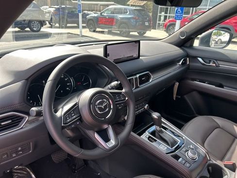 New 2025 MAZDA CX-5 Signature image 25