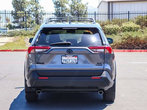 Certified 2024 Toyota RAV4 XLE AWD/4WD image 6