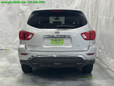 Used 2020 Nissan Pathfinder S image 20
