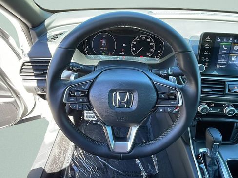Used 2022 Honda Accord Sport image 32