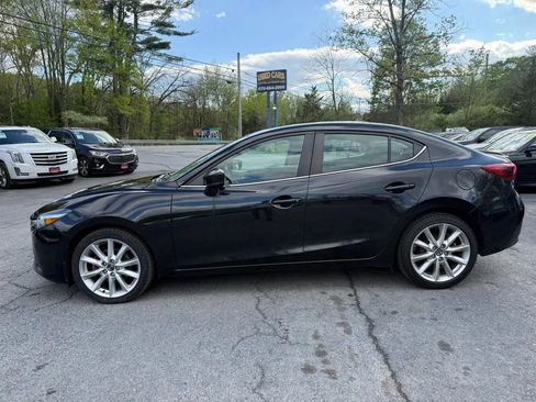 Used 2018 MAZDA MAZDA3 Grand Touring FWD image 5