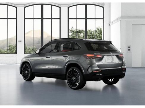 New 2024 Mercedes-Benz GLA 35 AMG 4MATIC image 29