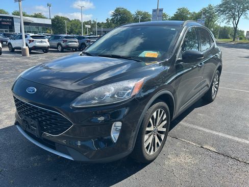 Used 2020 Ford Escape Titanium AWD/4WD image 1