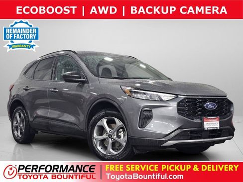 Used 2025 Ford Escape ST-Line AWD/4WD image 1