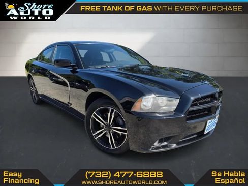 Used 2013 Dodge Charger SXT Plus AWD/4WD image 3