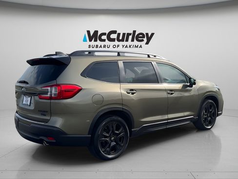 Used 2023 Subaru Ascent Onyx Edition Limited AWD/4WD image 7