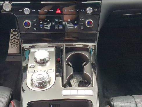 Used 2025 Genesis G80 2.5T Sport Prestige image 16