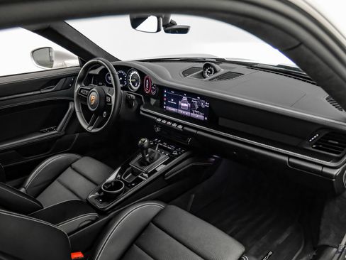 Used 2024 Porsche 911 GT3 image 45