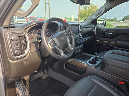 Used 2022 Chevrolet Silverado 1500 RST RWD image 11