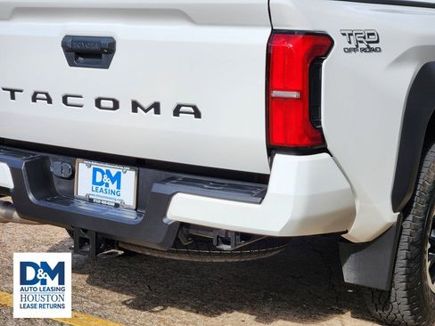 Used 2024 Toyota Tacoma TRD Off-Road image 14