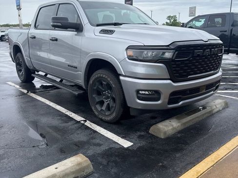 Used 2025 RAM 1500 Big Horn AWD/4WD image 1