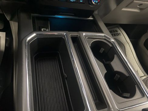 Used 2019 Ford F150 XLT w/ Equipment Group 302A Luxury image 31