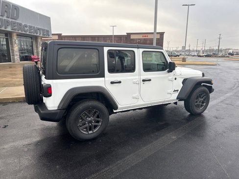 Used 2024 Jeep Wrangler Sport S image 3