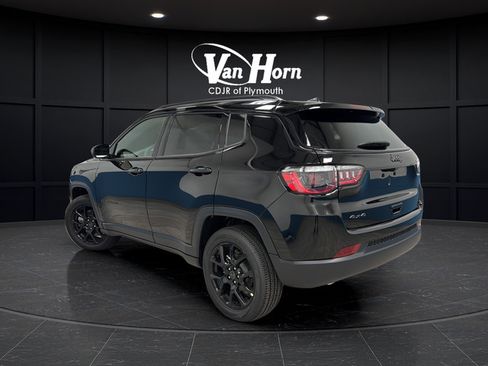 New 2026 Jeep Compass Latitude AWD/4WD image 5