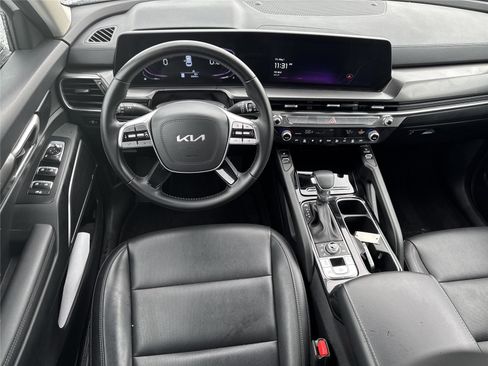 Used 2025 Kia Telluride S AWD/4WD image 12