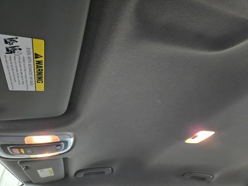 Used 2024 Hyundai Elantra SEL FWD image 26