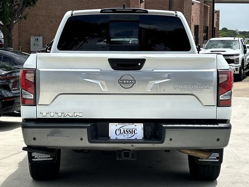 Used 2023 Nissan Titan Platinum Reserve w/ Moonroof Package RWD image 5