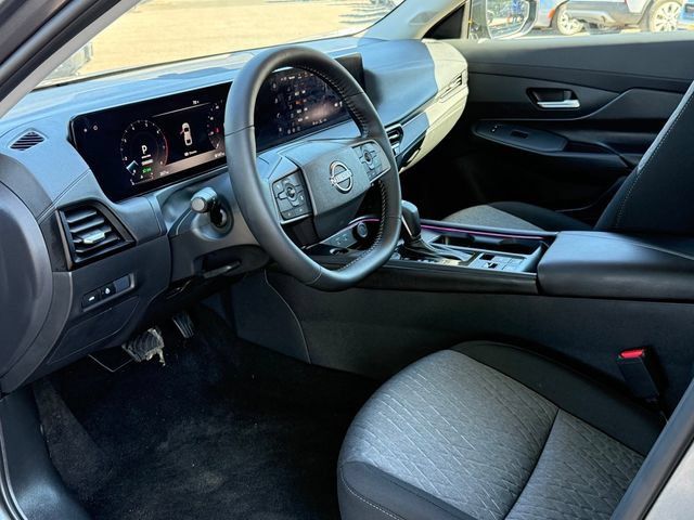 Used 2026 Nissan Sentra SV w/ SV Convenience Package FWD image 17