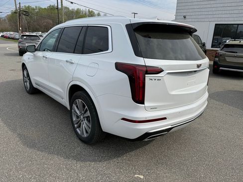 Used 2024 Cadillac XT6 Premium Luxury image 6