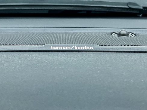 Used 2022 RAM 1500 Laramie image 6