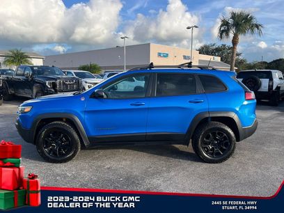 Used 2020 Jeep Cherokee Trailhawk w/ Cold Weather Group