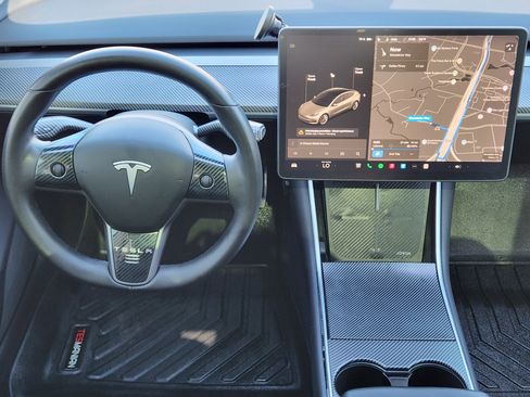 Used 2019 Tesla Model 3 Standard Range Plus image 26